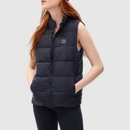 GAP Women Quilted Relaxed Fit Gillet Jacket-image-60