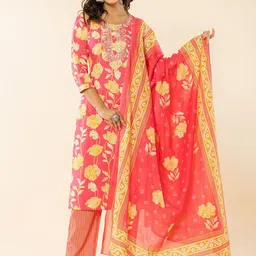 Yufta Floral Printed Round Neck Sequinned Pure Cotton Kurta With Trouser With Dupatta-image-97