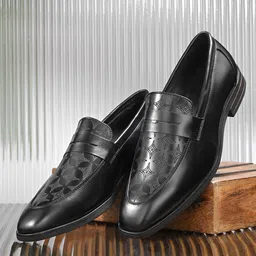 House of Pataudi Men Textured Slip-On Formal Loafers-image-96