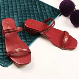 DressBerry Women Block Sandals-40