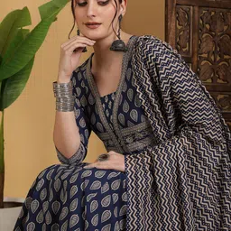 GULMOHAR JAIPUR Ethnic Motifs Printed Pure Cotton Kurta With Trousers & Dupatta image 2