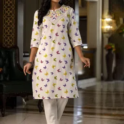 BKApparels Women Floral Printed Kurta-picture-34
