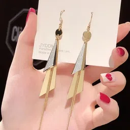 SZN Gold Pleated Earrings-26