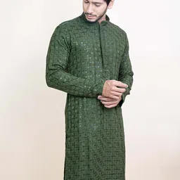 KUNDALI KAKSHAY Men Ethnic Motifs Embroidered Regular Sequinned Kurta with Pyjamas-picture-44