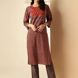 Vbuyz Women Thread Work Floral Kurta-image-55