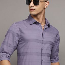 HIGHLANDER Men Spread Collar Horizontal Striped Cotton Relaxed Fit Casual Shirt-image-70