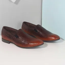 Mochi Men Leather Textured Formal Slip-On Shoes-image-77