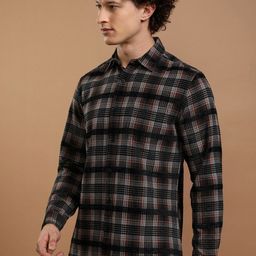 HIGHLANDER Men Tartan Checked Opaque Cotton Casual Shirt-image-10