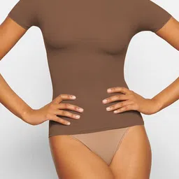 StyleCast x Revolte Women Solid Top-picture-35