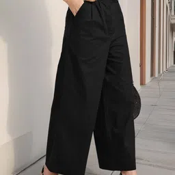 glitchez Women Effortless Sophistication Mid-Rise Baggy Fit Wide Leg Trousers with Belt-image-65