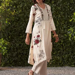Lakshita Printed Tunic With Trouser Co-ord Set image 4