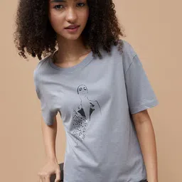Fame Forever by Lifestyle Women Printed Pockets T-shirt-picture-20