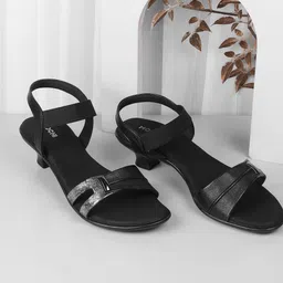 Mochi Textured Kitten Sandals with Bows-42