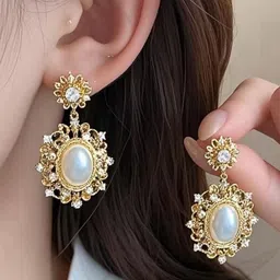 Anouk Korean Gold Plated Artificial Stones Studded Oval Shaped Drop Earrings image 4