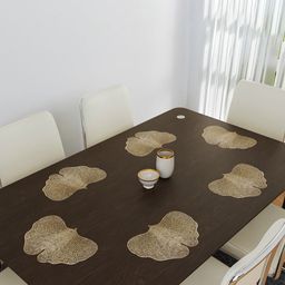 Aura Gold-Toned 4 Pieces Butterfly-Shaped Non-Slip Heat-Resistant Table Placemats-picture-28