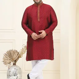 SOJANYA PLUS Men Floral Regular Kurta with Pyjamas image 1