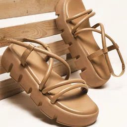 Froh Feet Women Ethnic Platform Sandals-picture-20