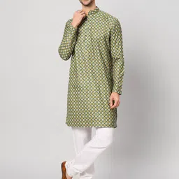 GLOBALRANG Men Printed Regular Pure Cotton Kurta with Pyjamas-picture-1