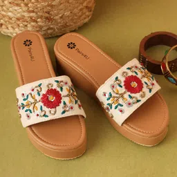 Pairs4U Embellished Ethnic Platform Sandals-37