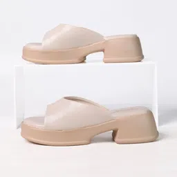 Monrow PU Monrow Millie Cream Platform  Heels Sandals-24