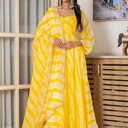 HOUSE OF JAMOTI Lavanya Leheriya Printed Anarkali Kurta With Trousers & Dupatta-29