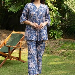 GULABOSITABO Pure Cotton Floral Printed Tunic With Trouser Co-Ords-image-89