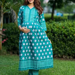 Aujjessa Floral Printed Regular Pure Cotton Anarkali Maternity Kurta with Trousers-8