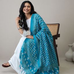 InWeave Women Empire Kurta with Palazzos & With Dupatta-10