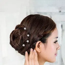 Blubby Women Set Of 12 Bobby Pins image 2