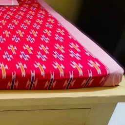 SR HANDLOOMS AND TEXTILES Red & White Printed Pure Cotton 250 TC Queen Bedsheet Set-image-67
