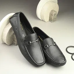 Valentino Men Solid Premium Leather Slip On Driving Loafers-picture-14