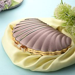 Sangria Pippingg Shell Clutches-51
