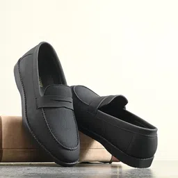 Mactree Men Suede Loafers-image-8