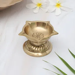 Two Moustaches Ethnic Flower Carved 5 Oil Wicks Brass Diya-image-77