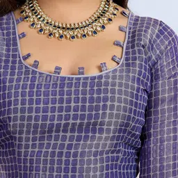 SUVIKAS CREATION Yourself Geometric Printed Tissue Saree With Blouse Piece image 5