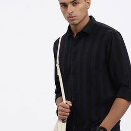 SHOWOFF Men Standard Spread Collar Vertical Striped Cotton Slim Fit Casual Shirt-image-57