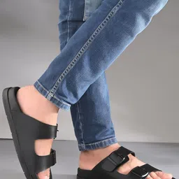 AfroJack Men Sliders-23