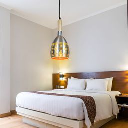 GAUVIK Copper-Toned Textured Aluminium Ceiling Lamp-47