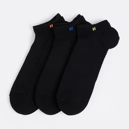 max Pack of 3 Ankle-Length Socks-31