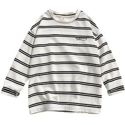 LULU & SKY Boys Striped V-Neck Extended Sleeves Monochrome Pockets T-shirt-image-47
