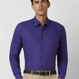 Van Heusen Men Spread Collar Solid Cotton Slim Fit Formal Shirt-picture-45