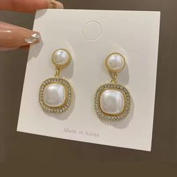 ONUYX Circular Drop Earrings-40