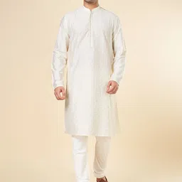 indus route by Pantaloons Striped Embroidered Mandarin Collar Straight Kurta-picture-13