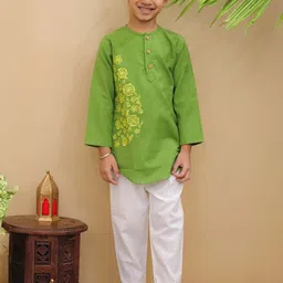 LITTLE GINNIE Boys Ethnic Motif Embroidered Pure Cotton Kurta with Pyjamas-image-54