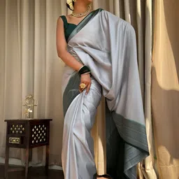 CANIZZARO Floral Woven Design Zari Banarasi Saree-picture-30