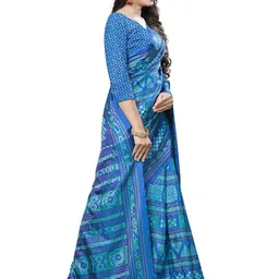 KALINI Geometric Printed Saree image 2