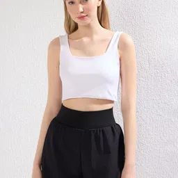 Trendyol Women Shorts-image-34