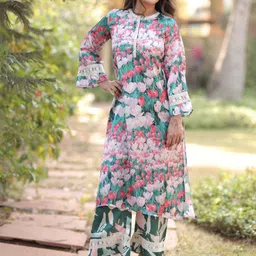Svamsa Floral Printed Mandarin Collar Neck Tunic With Palazzos Co-Ords-image-25