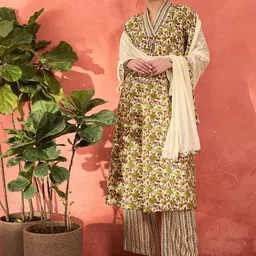 Shae by SASSAFRAS Floral Printed V-Neck Empire Pure Cotton Kurta With Palazzos & Dupatta-image-26