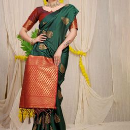 Royal Rajgharana Saree Woven Design Zari Pure Silk Banarasi Sarees-image-25